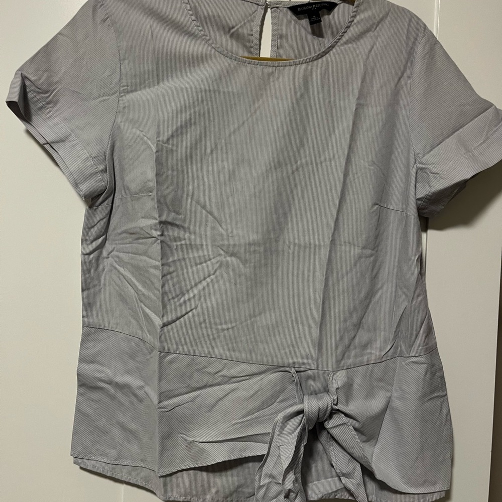 Banana Republic Light Gray Tie-Front Blouse